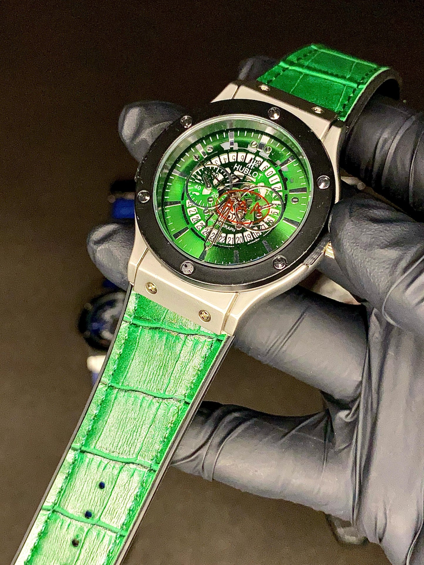 Luxury Men’s Watch Collection – Grey, Blue & Green Leather Strap