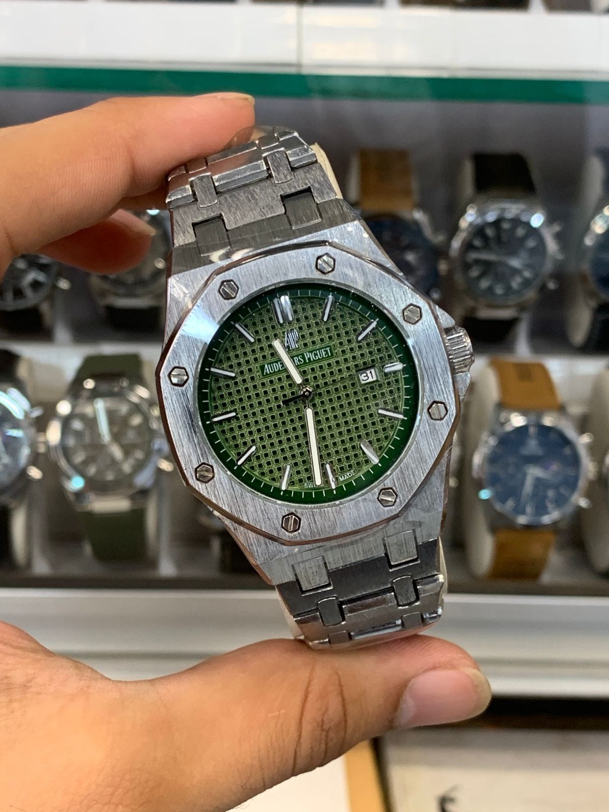 High Quality Chain Watch For Mens and Boys Date Working