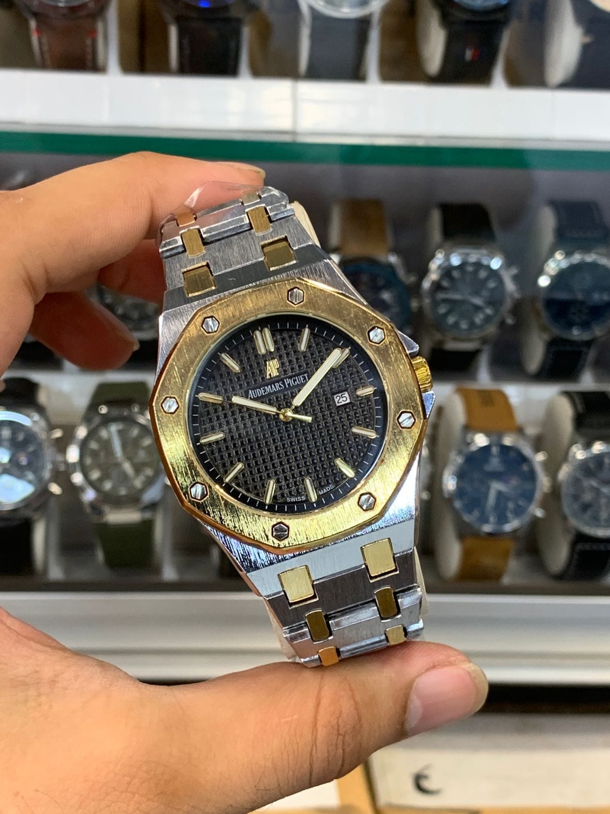 High Quality Chain Watch For Mens and Boys Date Working