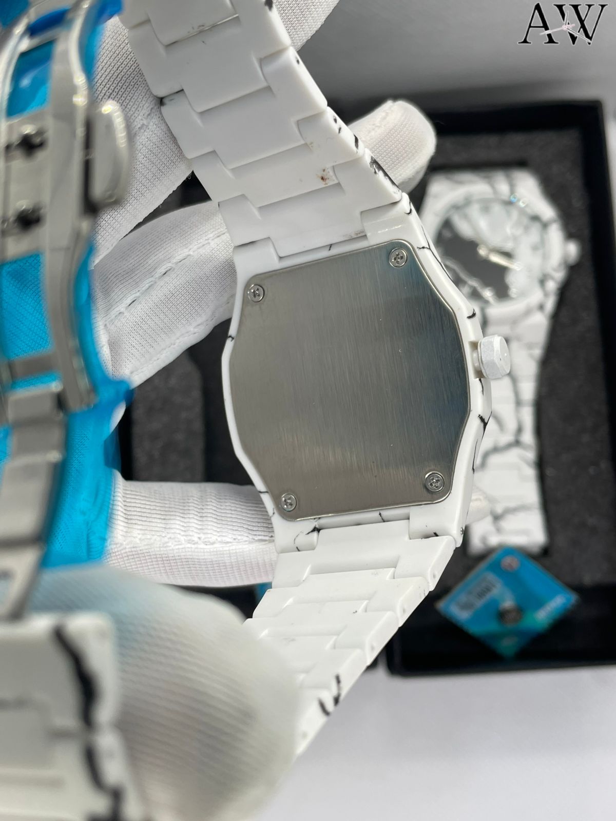 High Quality Chain Watch for Boys and Mans and Buy 1 get 1 Free